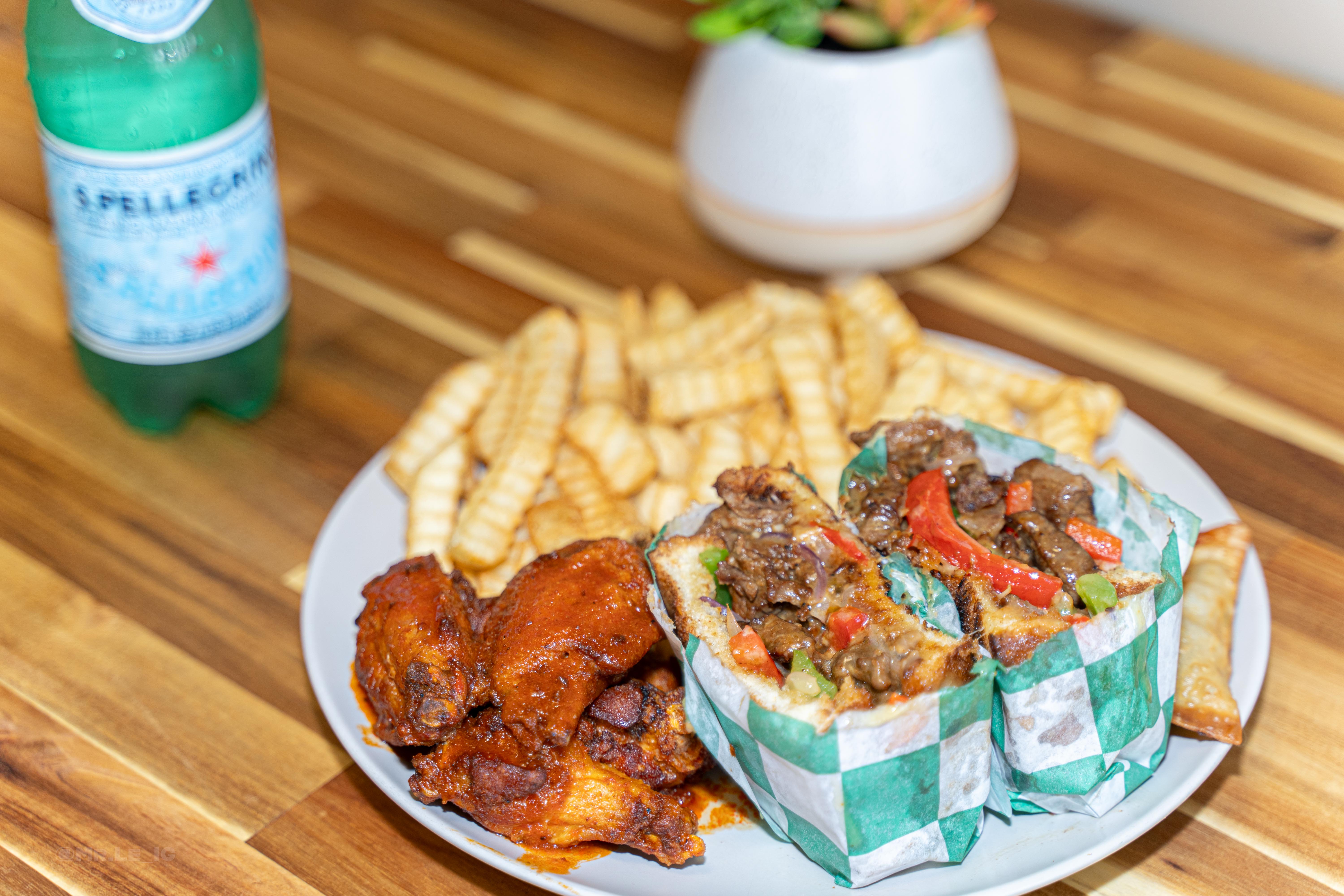 Sandwich and wing combo